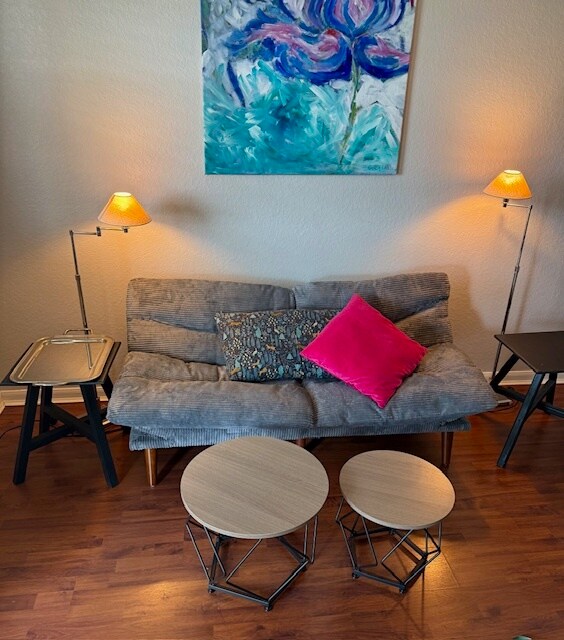 Building Photo - 860 N Orange Ave