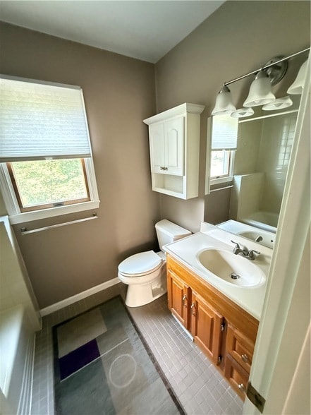 Building Photo - 9 Wisteria Ln