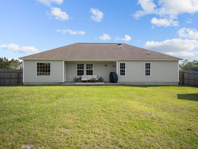 Building Photo - 309 Forbes Ln