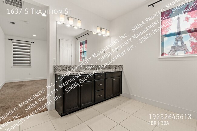 Building Photo - 1637 Tradition St