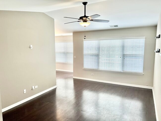 Building Photo - 1288 N Red Oak Cir