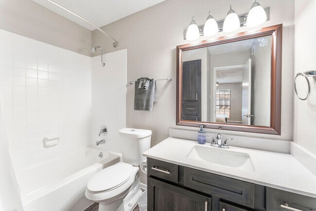 Building Photo - 3501 S 1st St