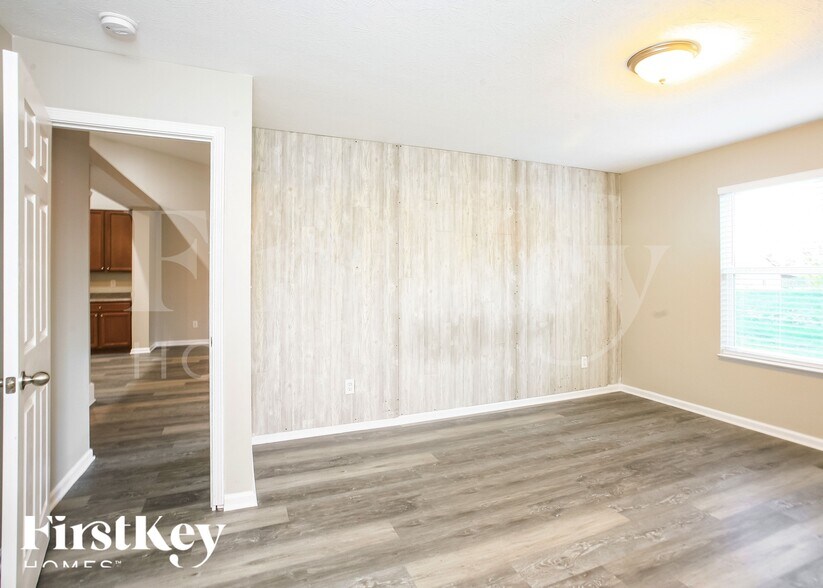 Building Photo - 11235 Funny Cide Dr