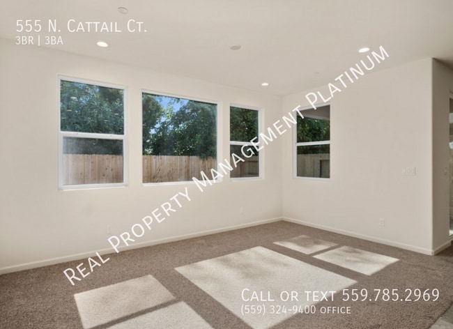 Building Photo - 667 N. Cattail Ct