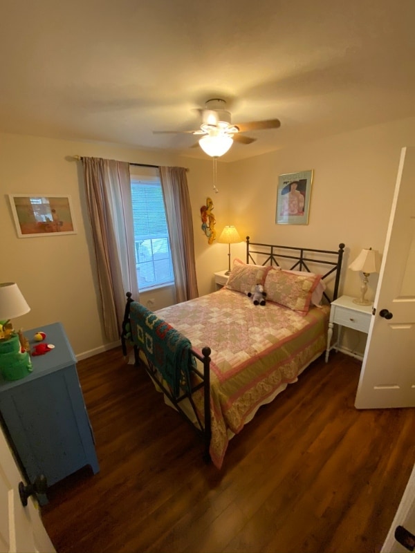 Building Photo - 2094 Fieldcrest Dr