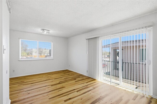 Building Photo - 2705 Windswept Cove