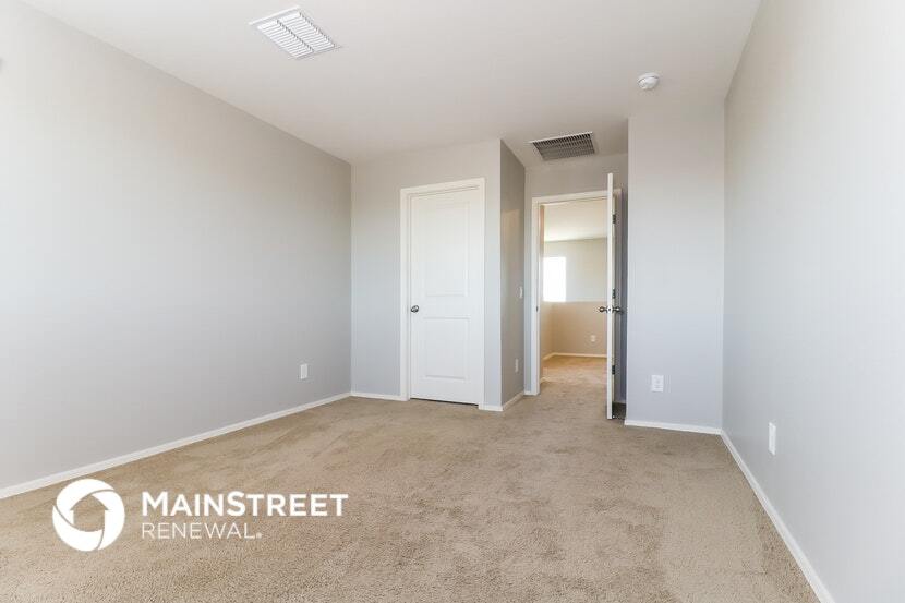 Building Photo - 8579 S 253rd Ave