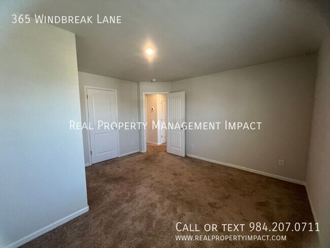 Building Photo - 365 Windbreak Ln