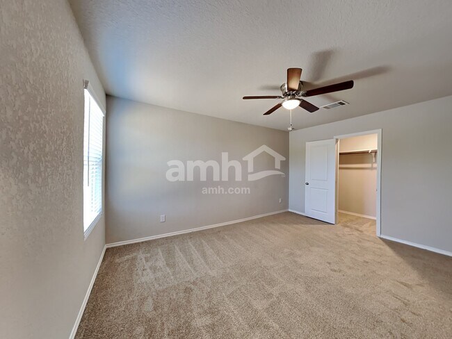 Building Photo - 502 Summersweet Rd