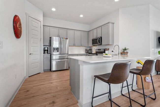 Building Photo - 620 Peace Pipe Way