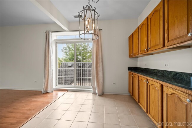 Building Photo - 187 Hunt Club Dr