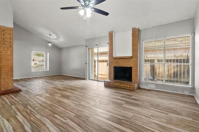 Building Photo - 24123 Red Sky Dr