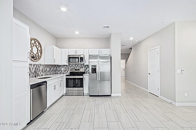 Building Photo - 2134 W Harmont Dr