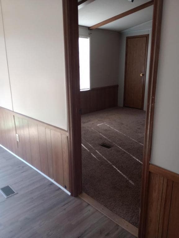 Building Photo - 32 Oak View Dr