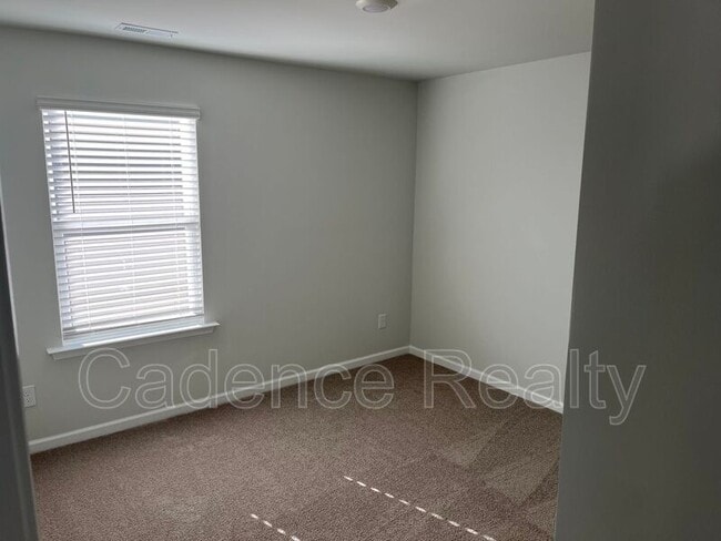 Building Photo - 1167 King Eider Wy