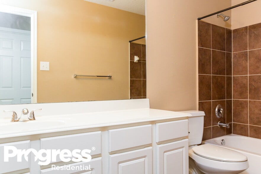 Building Photo - 17302 Cricket Mill Dr