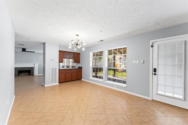 Building Photo - 4103 Waterstone St