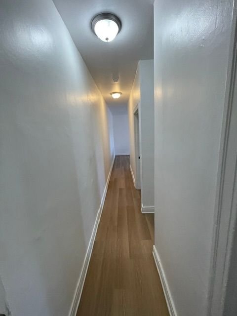 Building Photo - 2229 Vineyard Ave