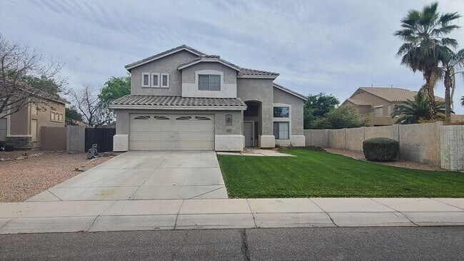 Building Photo - 5-bedroom in the heart of Gilbert
