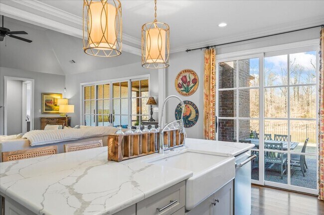 Building Photo - Unfurnished Luxury Home in Germantown with Lake Views & Wildlife