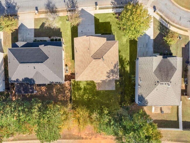 Building Photo - 2325 Braelin Loop