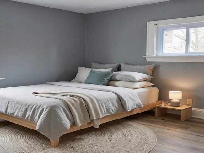 Building Photo - 3658 E 143rd St