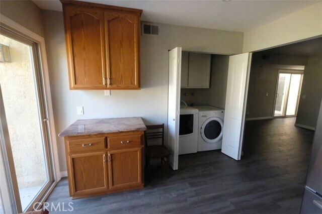 Building Photo - 318 S San Dimas Canyon Rd