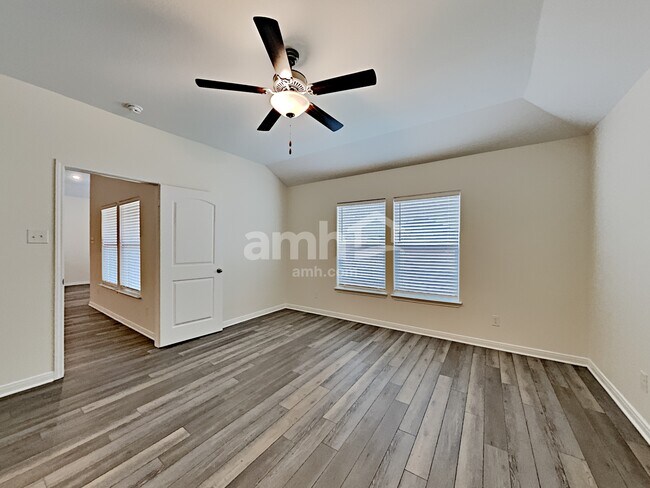 Building Photo - 7933 Cactus Plum Drive