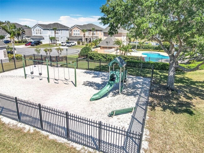 Building Photo - 13430 Meadow Bay Loop