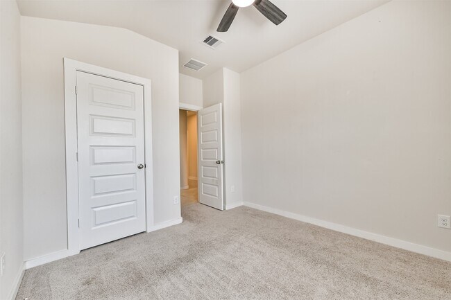 Building Photo - 10406 Hermann Trace