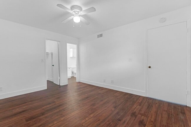 Building Photo - NICE 2/1 UNIT AVAILABLE AT THE PRESERVE in SUNRISE