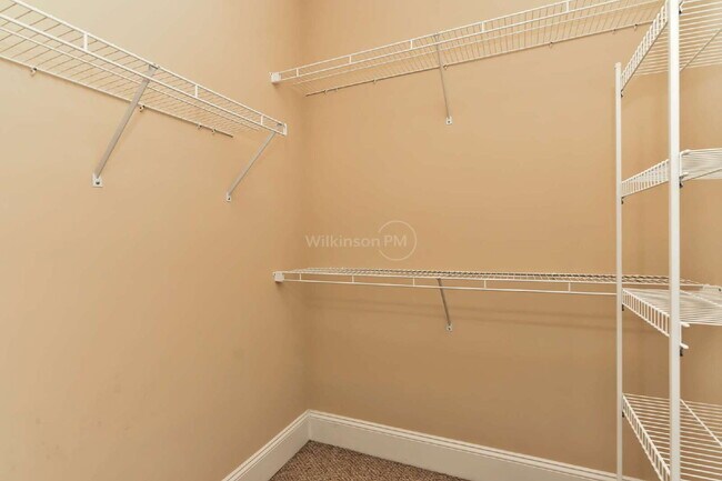 Building Photo - Charming 3-Bedroom in Arbor Croft with Out...