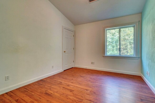 Building Photo - Peaceful Pungo living