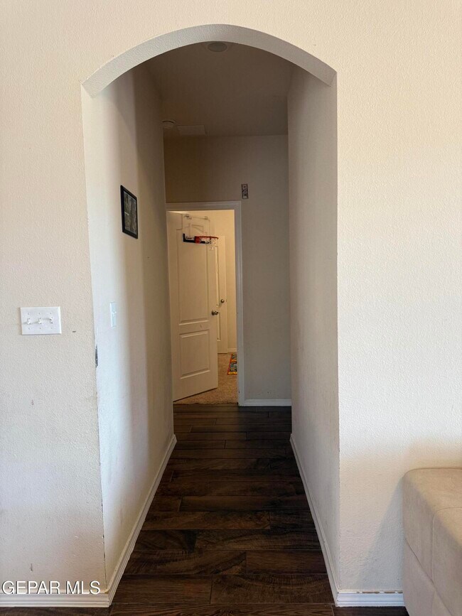 Building Photo - 12976 Runway Ave