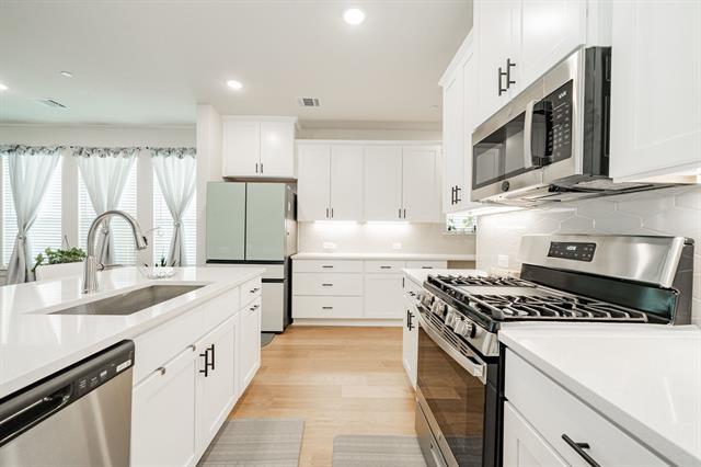 Building Photo - 1416 Solterra Blvd