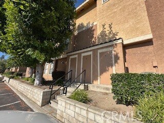 Building Photo - 10655 Lemon Ave