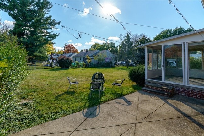 Building Photo - 4880 Anderson Rd