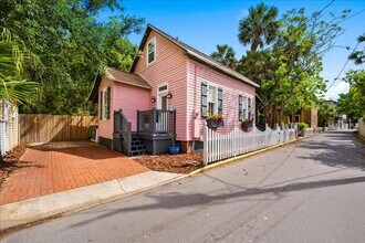 Building Photo - Downtown St. Augustine 2BD/2BA Historic Home