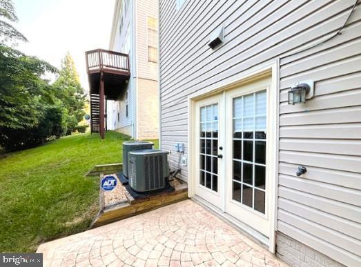 Building Photo - 7205 Lyndam Hill Cir