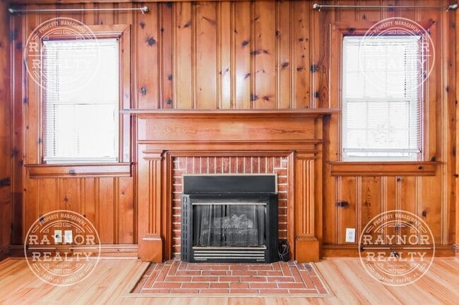 Building Photo - 2045 NC-561