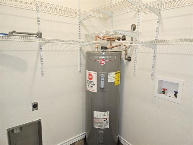 Building Photo - 6908 Sunflower Cir N