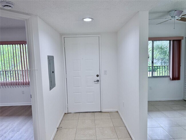Building Photo - 12650 SW 15th St