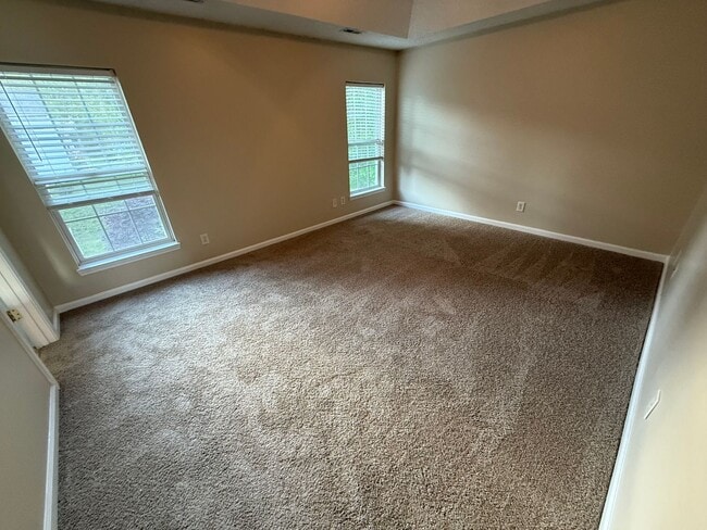 Building Photo - Cute Home in Great North Charlotte Community