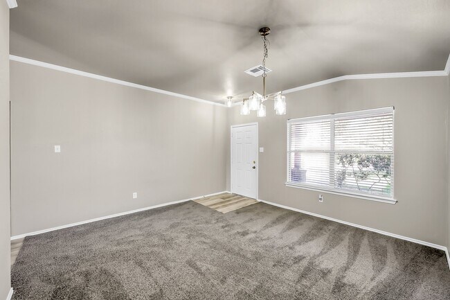 Building Photo - 3139 Lodgemist Ln