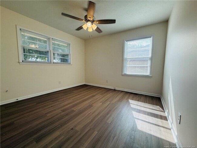 Building Photo - 718 Dwain Dr