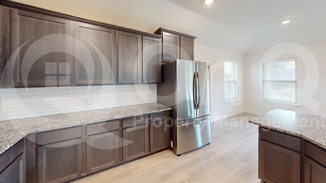 Building Photo - 11155 N 82nd Dr