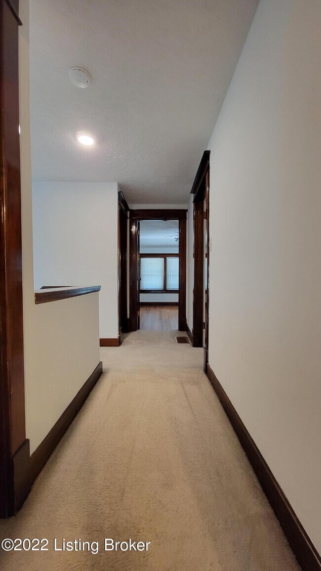 Building Photo - 3812 Taylorsville Rd