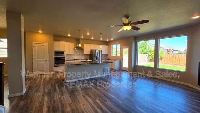 Building Photo - 9638 Vistas Park Dr