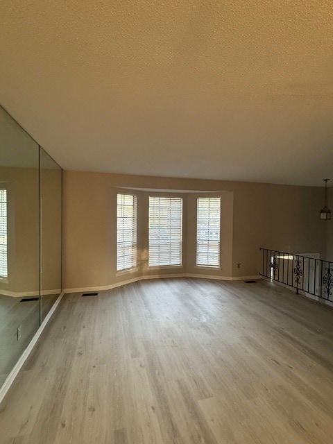 Building Photo - 526 Gaiety Ln