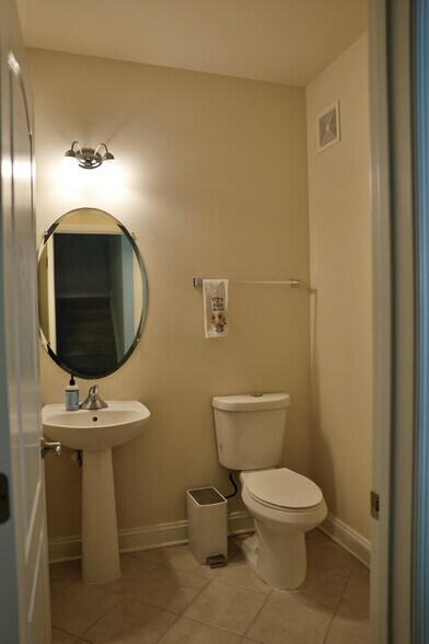 Powder Room - 353 Belt Pl